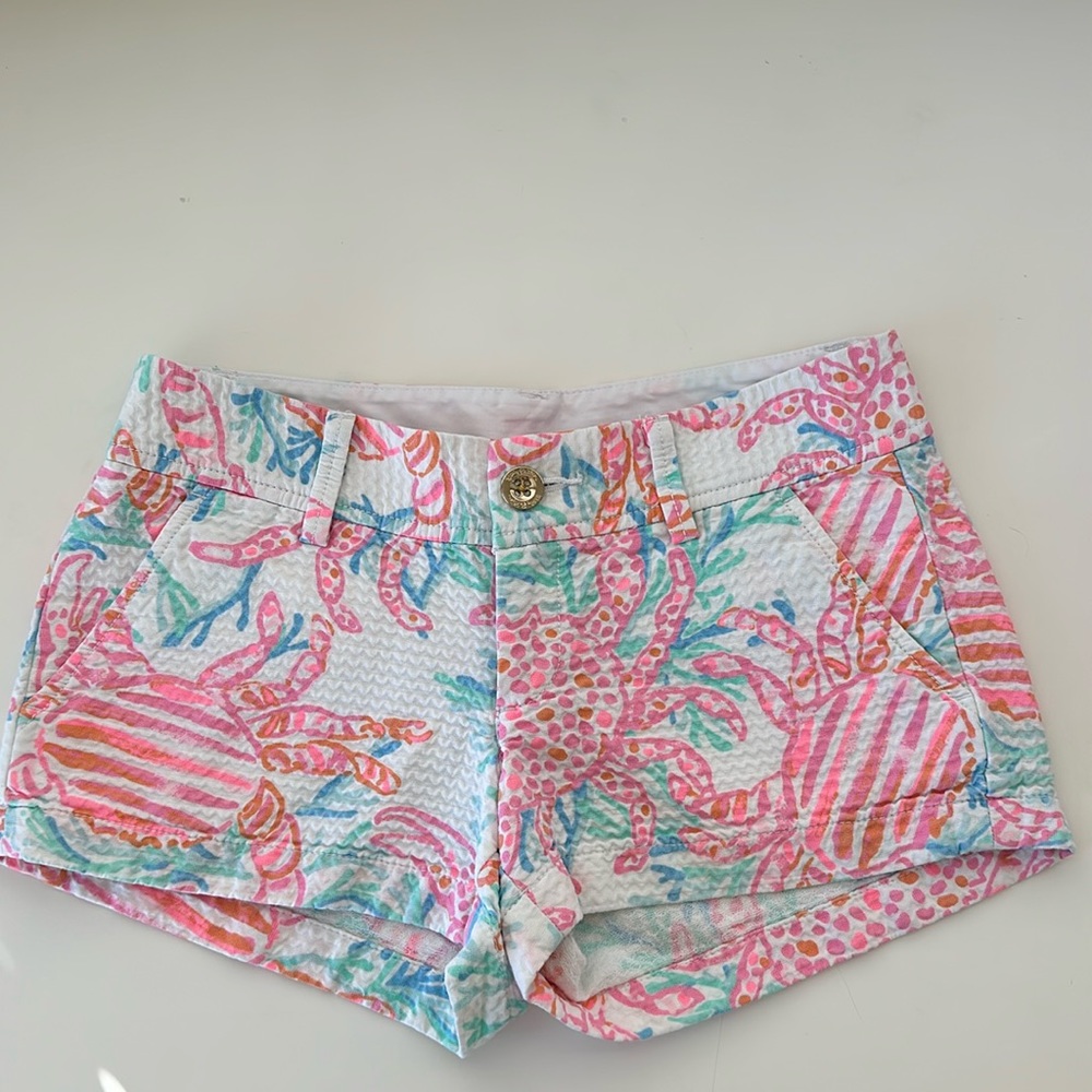 Lilly Pulitzer Walsh short.  Gently worn.  Size 00, 3” inseam